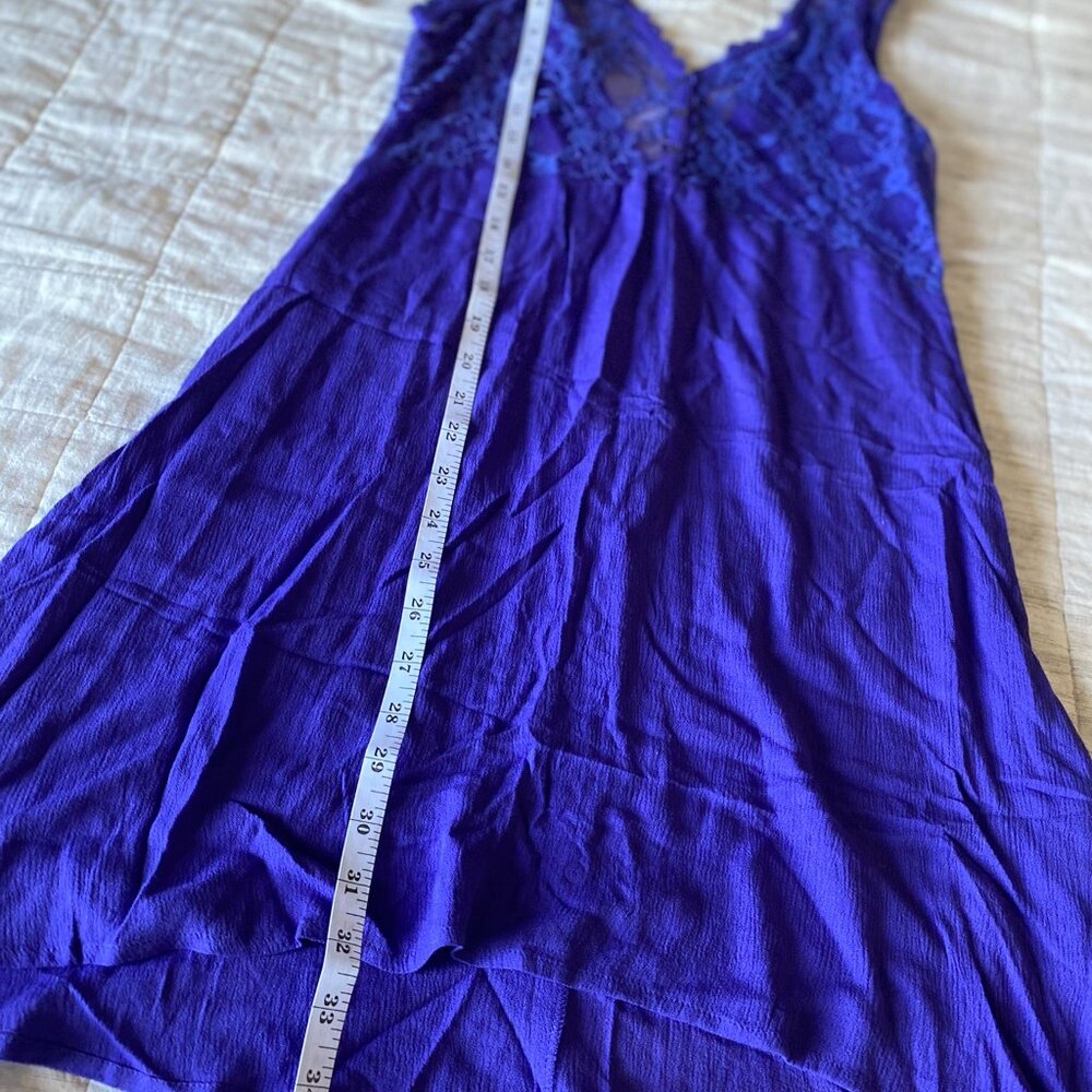 Periwinkle mini dress - Picture 7 of 10